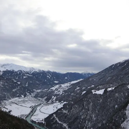 Handle By Interhome דירה